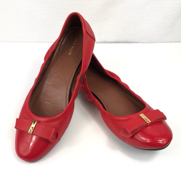 COLE HAAN Red Leather Ballet Flats Slippers w/Patent Cap Toe & Bow Womens 11B - Picture 1 of 9